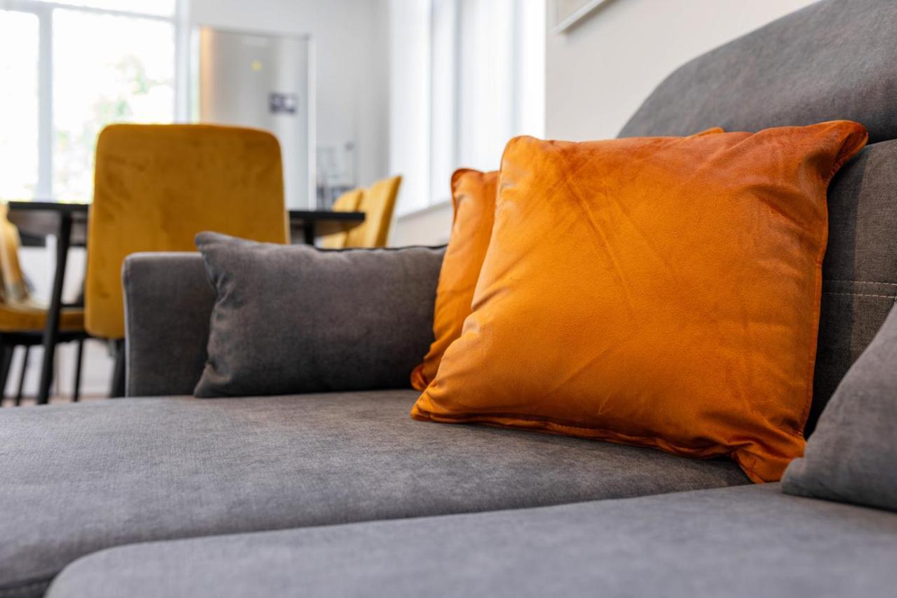 Flatzy - 16 Guests 4 En-Suite Central Apartment A Liverpool Bagian luar foto