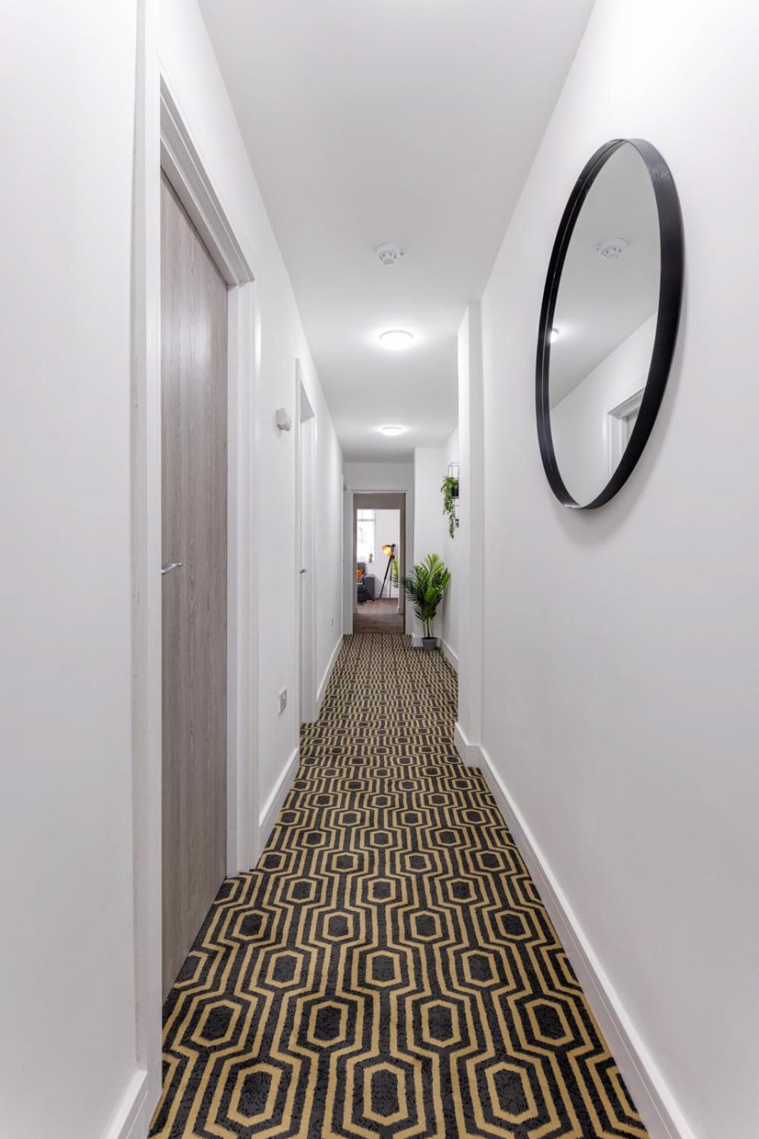 Flatzy - 16 Guests 4 En-Suite Central Apartment A Liverpool Bagian luar foto