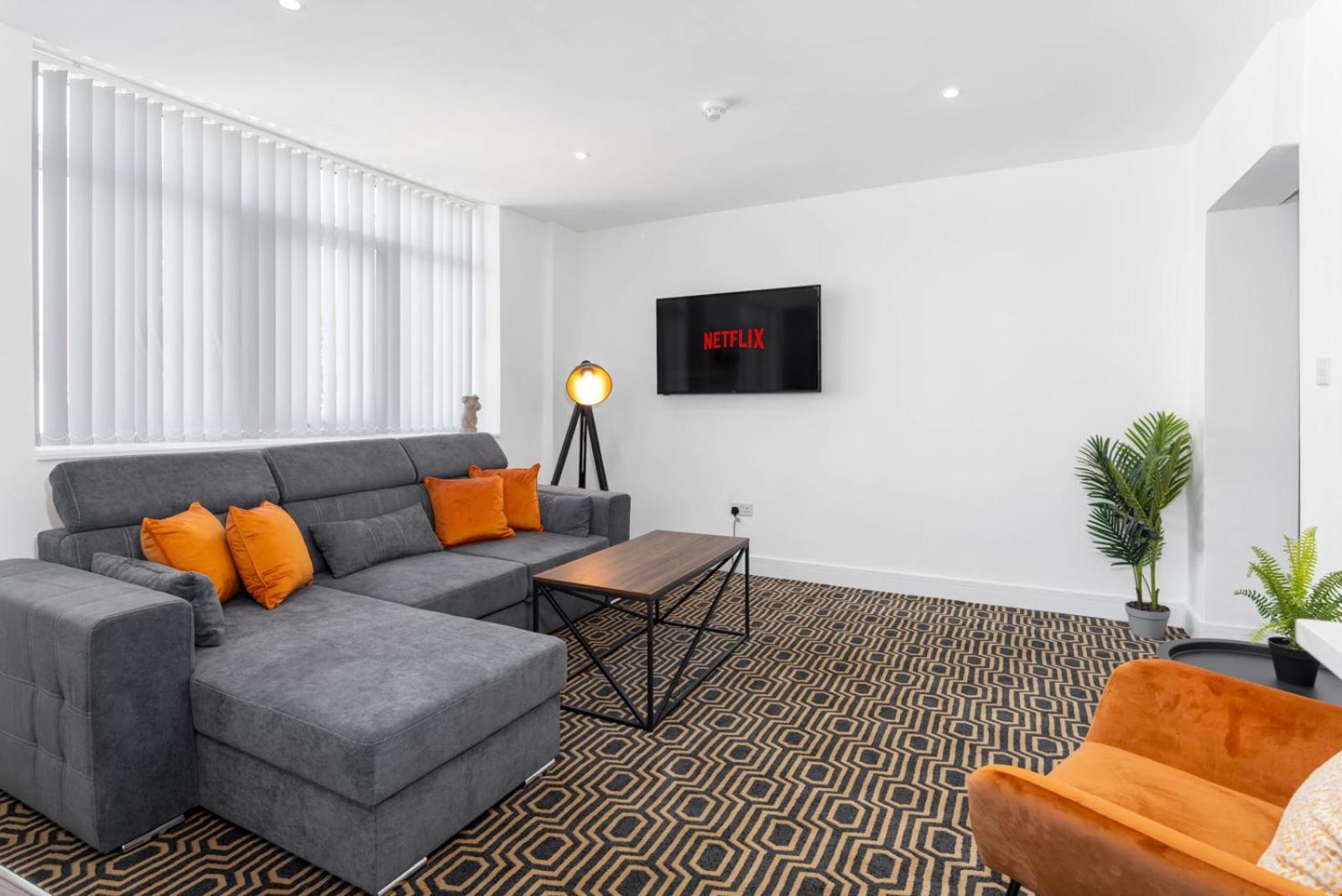 Flatzy - 16 Guests 4 En-Suite Central Apartment A Liverpool Bagian luar foto