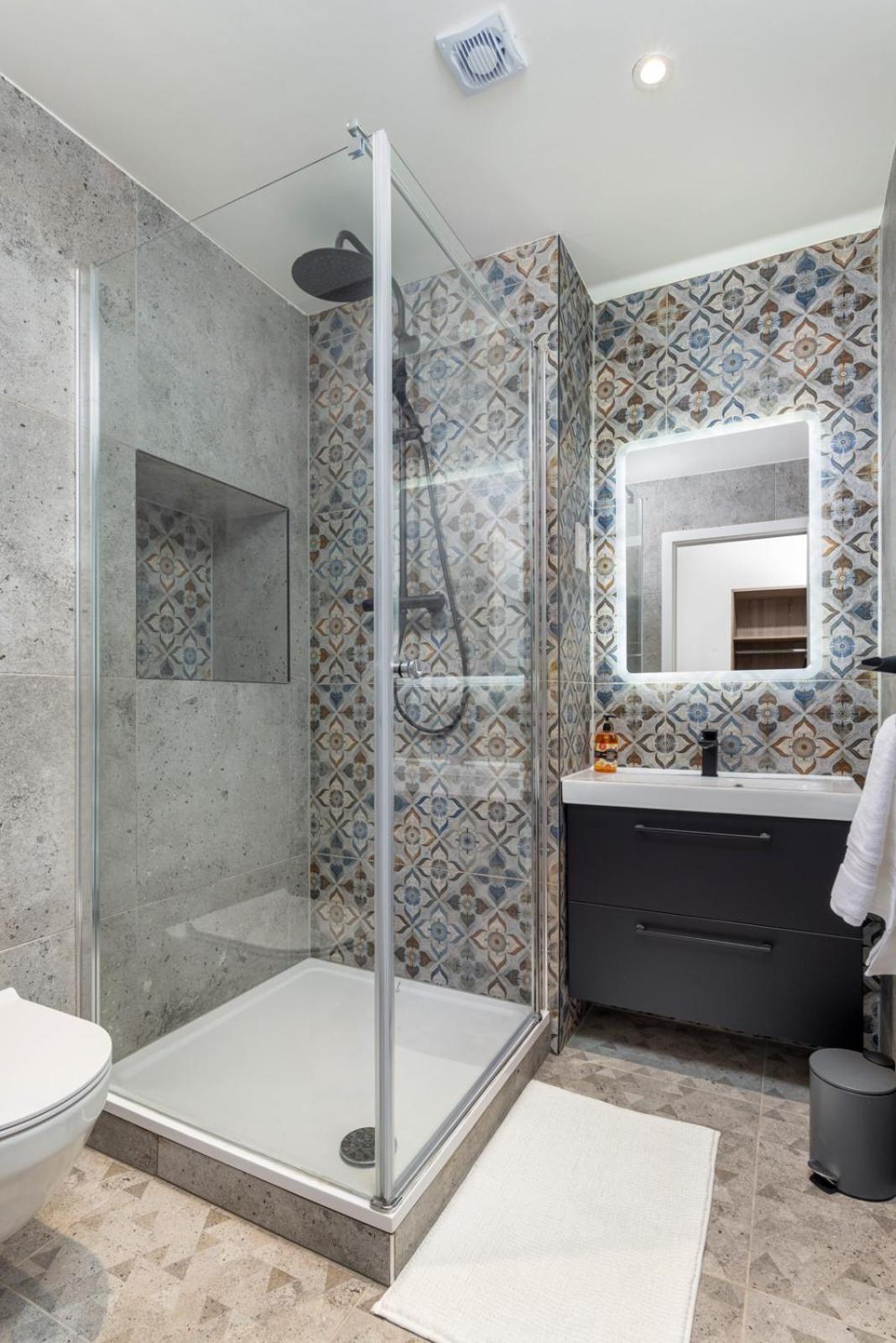Flatzy - 16 Guests 4 En-Suite Central Apartment A Liverpool Bagian luar foto