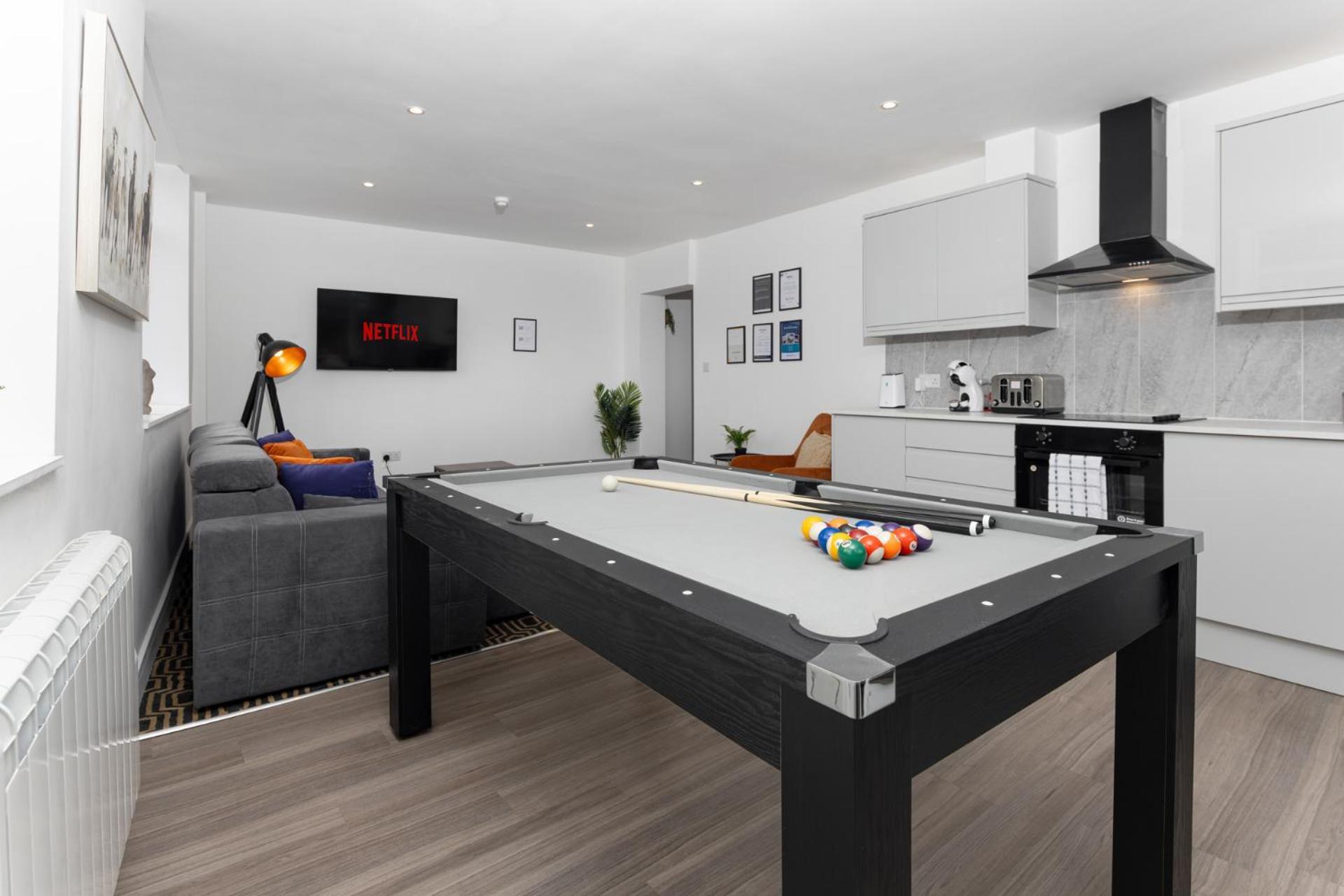 Flatzy - 16 Guests 4 En-Suite Central Apartment A Liverpool Bagian luar foto